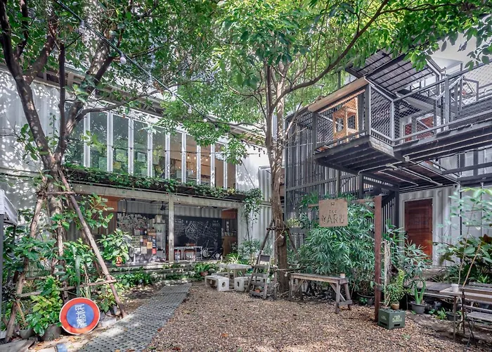 Auberge de JeunesseYard Bangkok