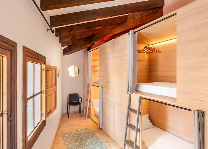 Auberge de JeunesseEl Josemari Youth - Albergue Juvenil