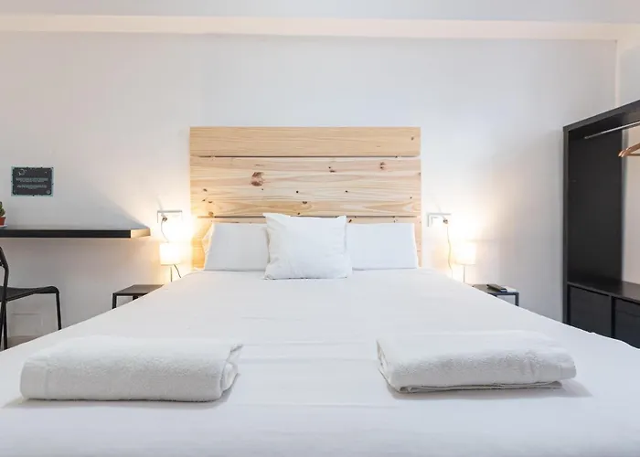 Easy Sants By Bossh! Hotels (Adults Only) Barcelone