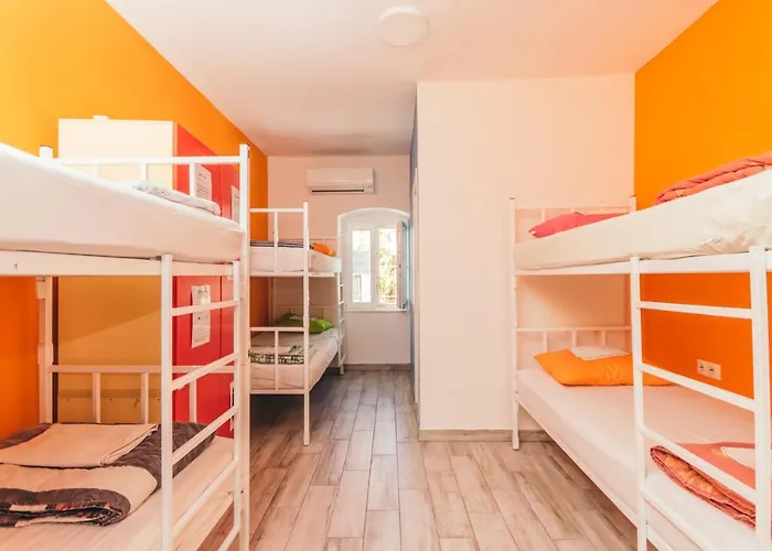 Booze & Snooze Social Hostel Split
