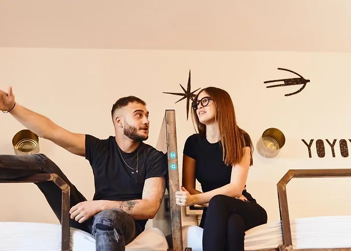 Madama Hostel & Bistrot Milan