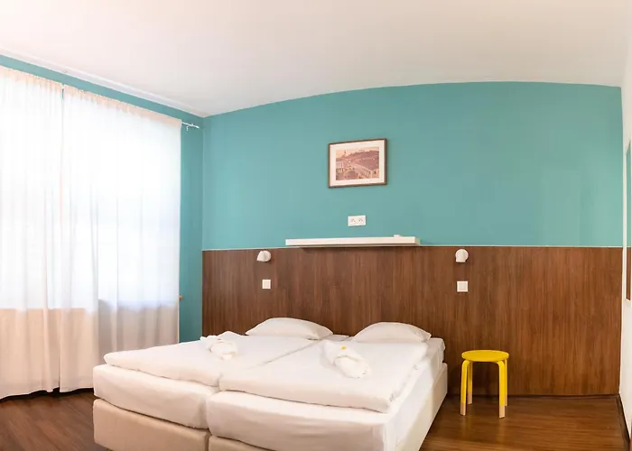 Auberge de JeunesseSafestay Bratislava Presidential Palace