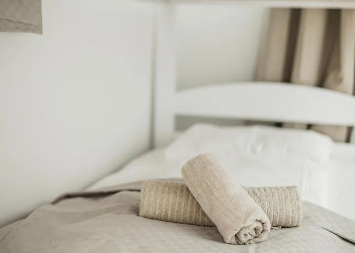 Central City Rooms By Home2 Vienne