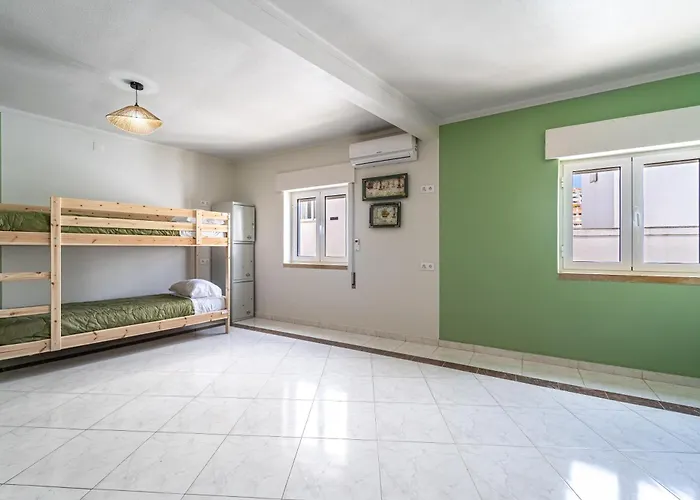 Sandy Bottoms Hostel Albufeira