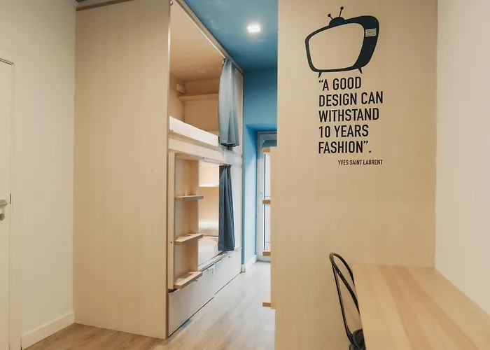 Auberge de JeunesseMola