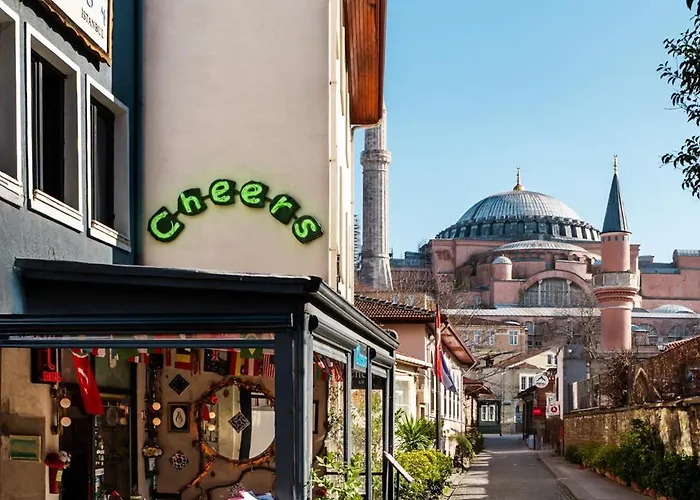 Cheers Hostel Istambul