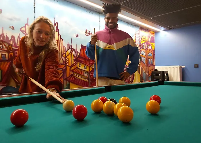 Sleep Well Youth Hostel Bruxelles