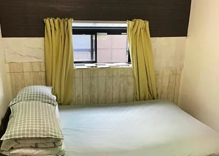 Lucky Hostel Tōkyō