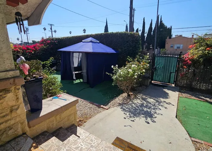 Auberge de jeunesse Fig House Students Artists Workers Dorm à Los Angeles