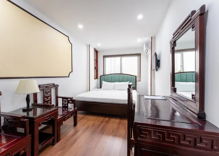 Little Hanoi Hotel