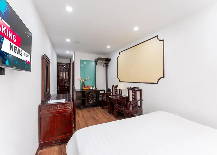 Little Hanoi Hotel