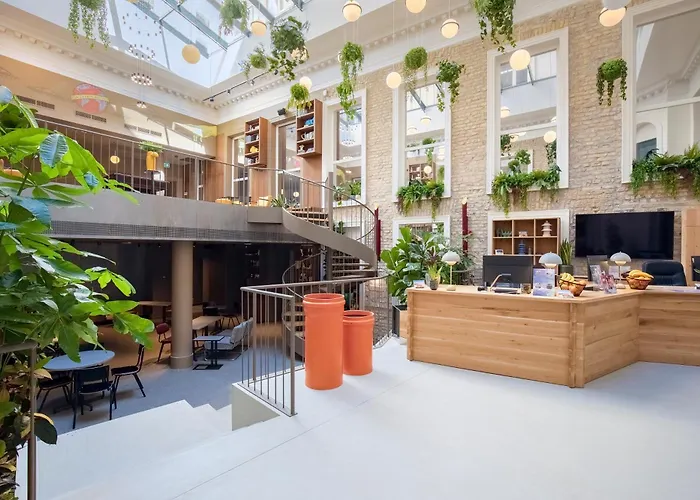 Maverick Athenaeum Budapest