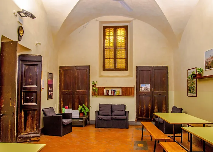 Hostel Santa Monaca Florence