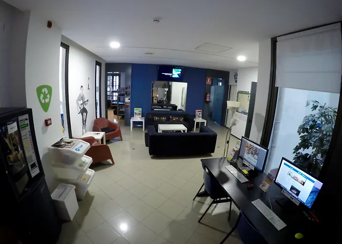 Alternative Creative Youth Hostel Barcelone