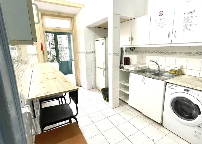 Lisboa Parque Guest House