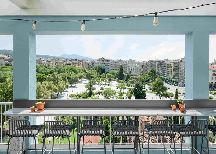 Zeus Is Loose Hostel Thessalonique