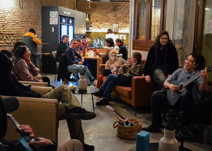 Black Swan Hostel Grenade