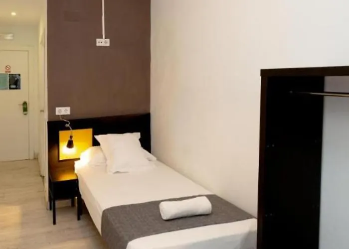 Easy Sants By Bossh! Hotels (Adults Only) Barcelone
