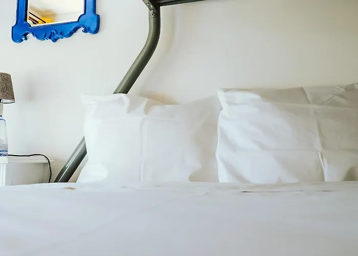 Help Yourself Hostels - Restelo Lisboa