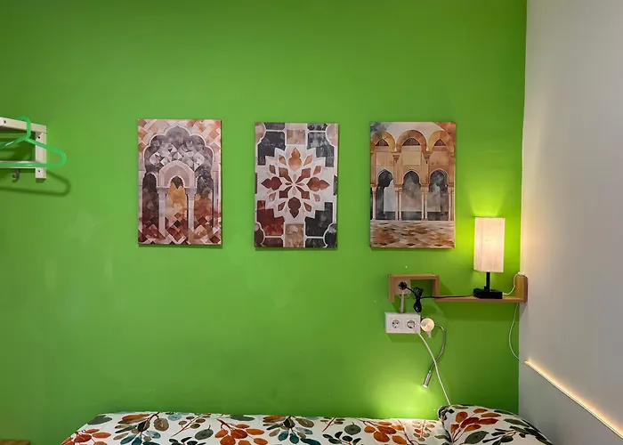 Oh! My Hostel Grenade