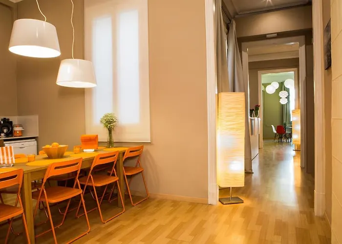 Born Barcelona Hostel (Adults Only)