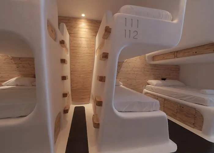 Mycocoon Hostel Mykonos Town